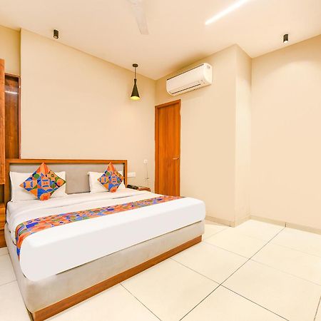 Fabhotel Dc Premium Zirakpur Exteriér fotografie
