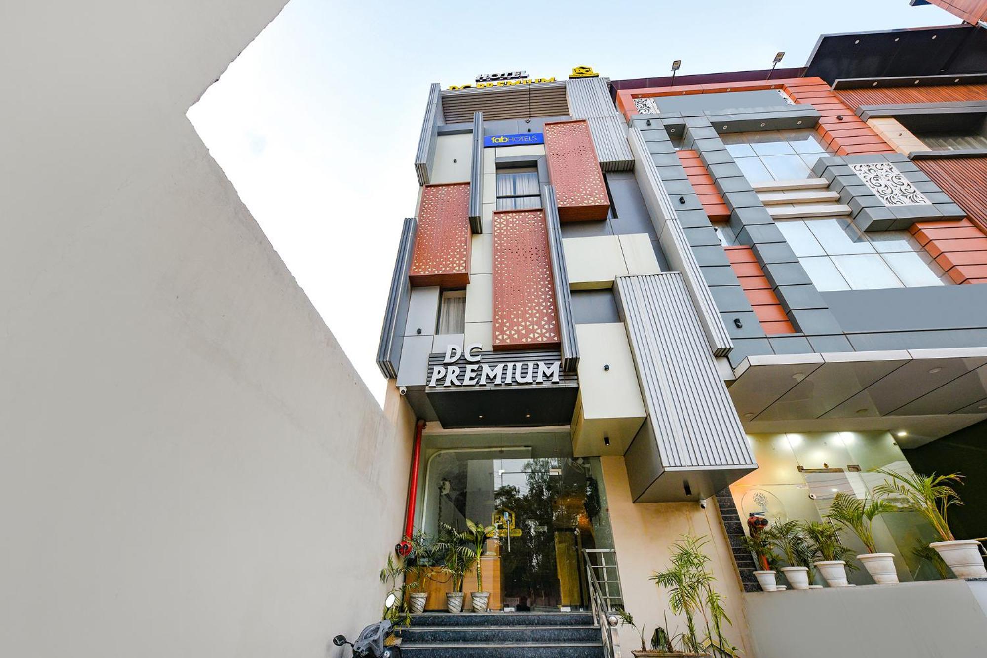 Fabhotel Dc Premium Zirakpur Exteriér fotografie
