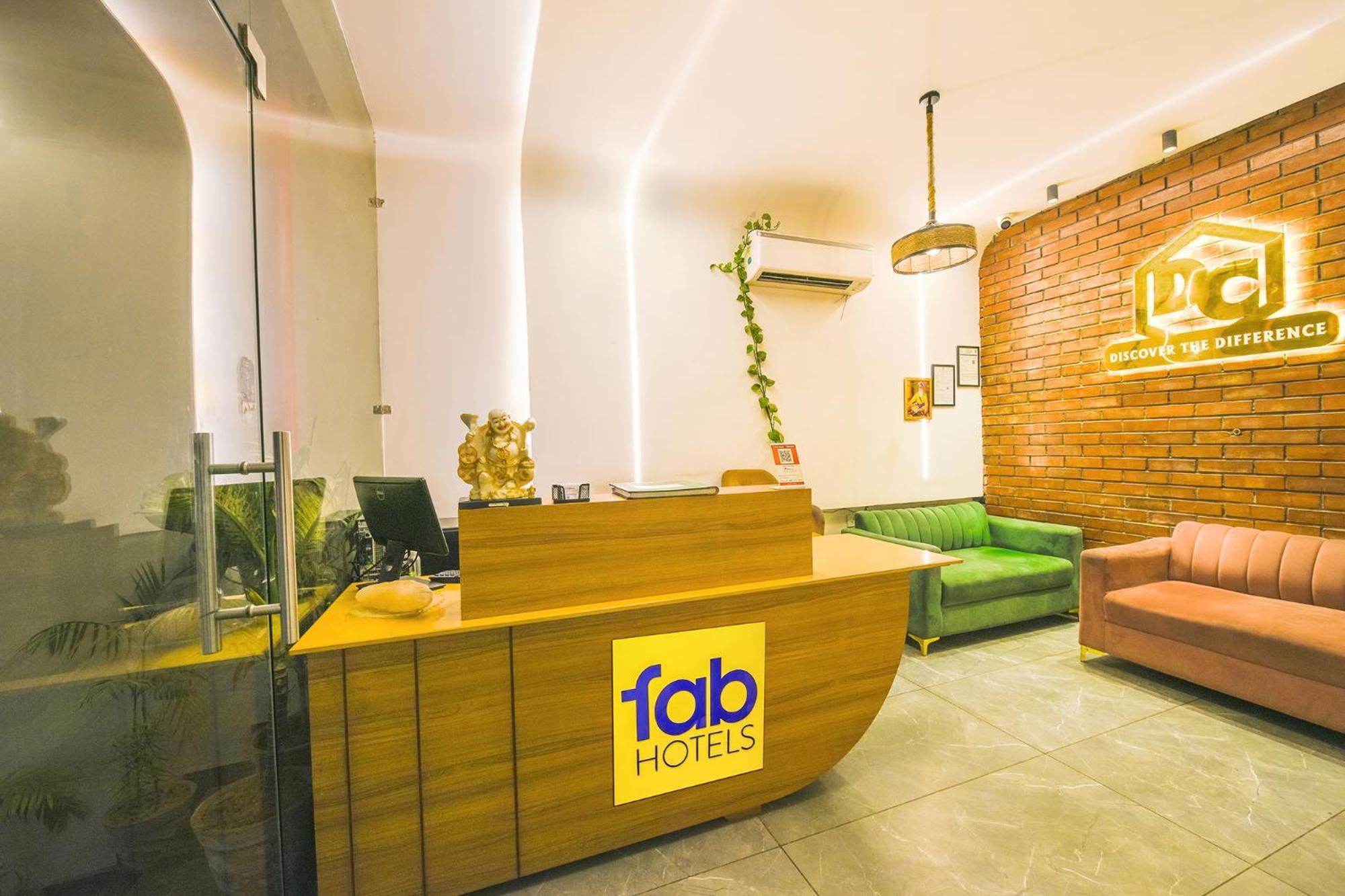 Fabhotel Dc Premium Zirakpur Exteriér fotografie