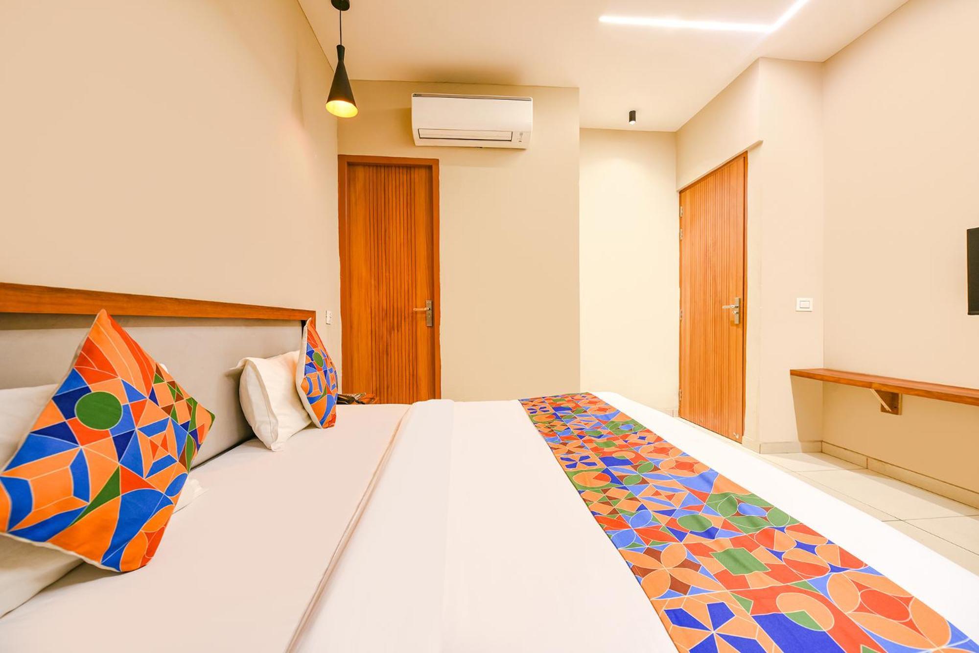 Fabhotel Dc Premium Zirakpur Exteriér fotografie