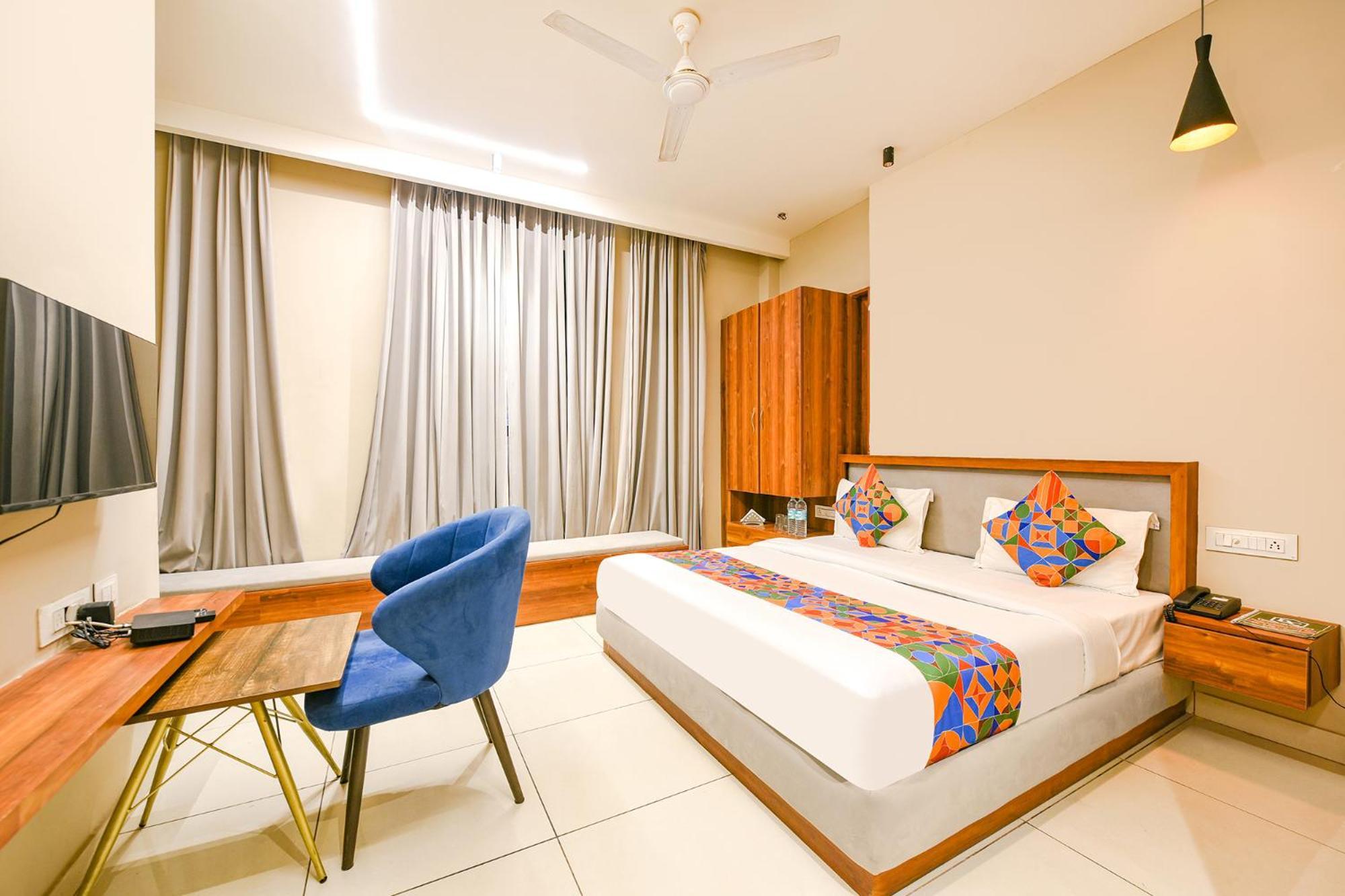Fabhotel Dc Premium Zirakpur Exteriér fotografie